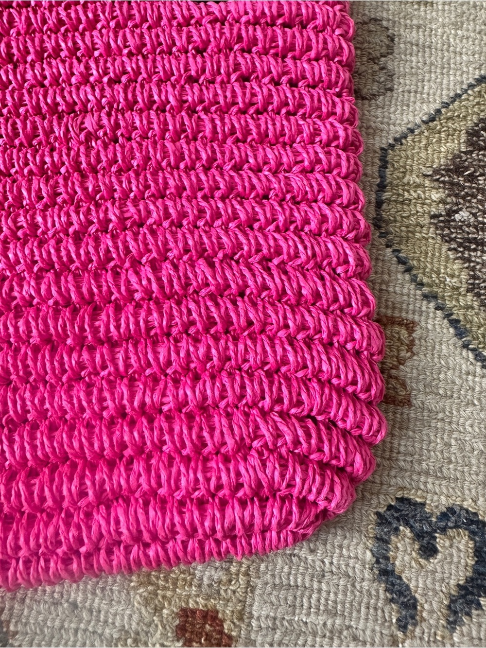 Kurt Geiger Pink Brixton Raffia Woven Handbag - Picture 3 of 5